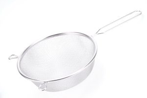 ROUND STAINLESS STEEL STRAINER Φ20CM WITH 1 HANDLE AND DOUBLE MESH SS201