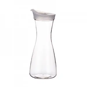 POLYCARBONATE CARAFE WITH POURING LID 1.6L PC